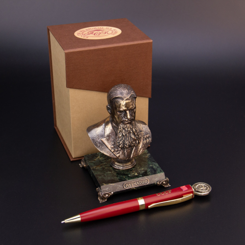 Бюст "Курчатов" на камне БК-11Курчатов Бюст "Курчатов" на камне БК-11Курчатов